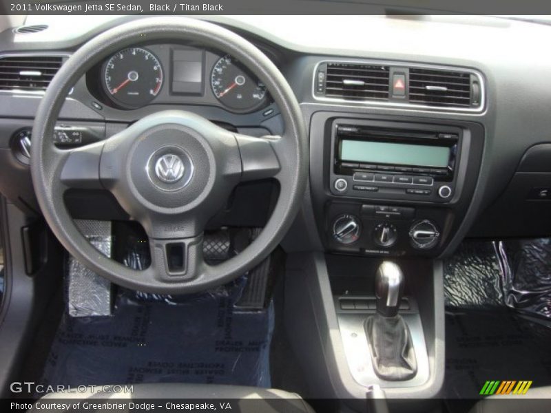 Black / Titan Black 2011 Volkswagen Jetta SE Sedan