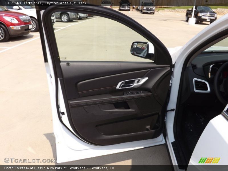 Olympic White / Jet Black 2012 GMC Terrain SLE