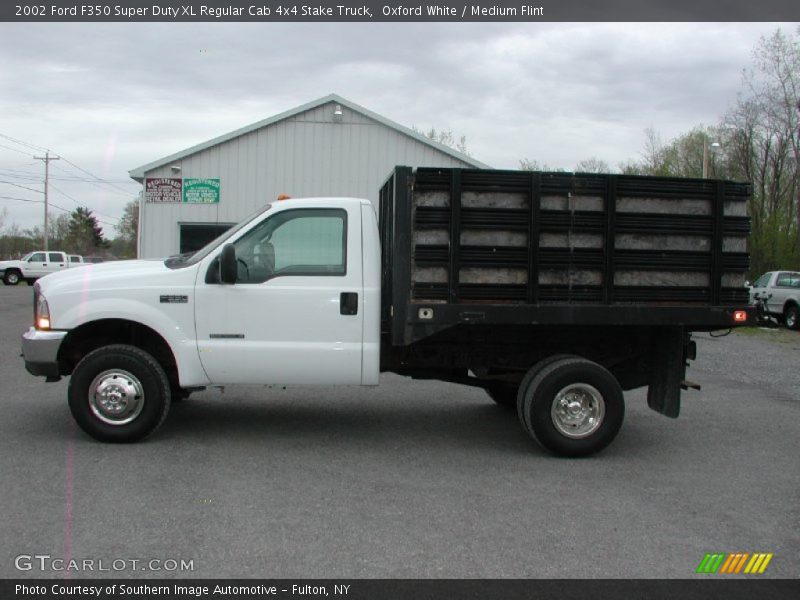Oxford White / Medium Flint 2002 Ford F350 Super Duty XL Regular Cab 4x4 Stake Truck