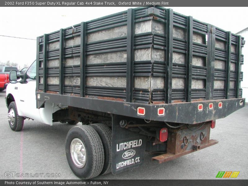 Oxford White / Medium Flint 2002 Ford F350 Super Duty XL Regular Cab 4x4 Stake Truck