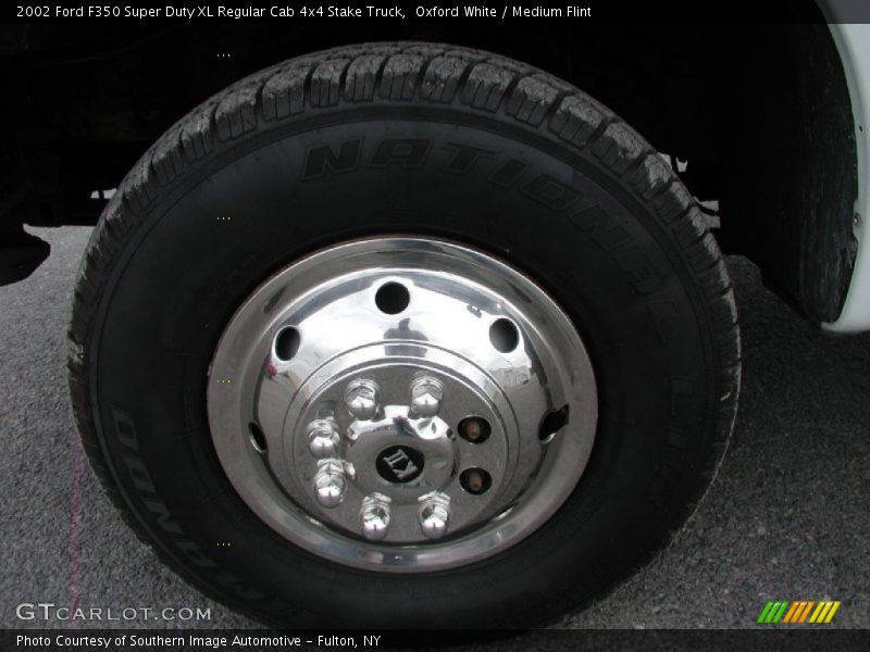 Oxford White / Medium Flint 2002 Ford F350 Super Duty XL Regular Cab 4x4 Stake Truck