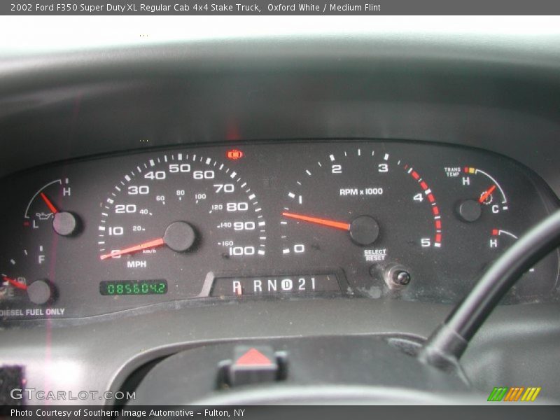 Oxford White / Medium Flint 2002 Ford F350 Super Duty XL Regular Cab 4x4 Stake Truck