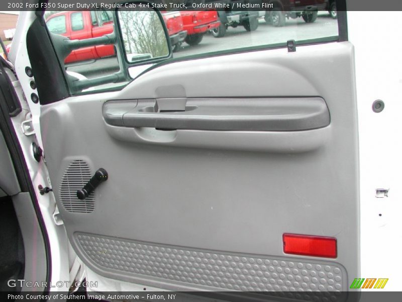 Oxford White / Medium Flint 2002 Ford F350 Super Duty XL Regular Cab 4x4 Stake Truck