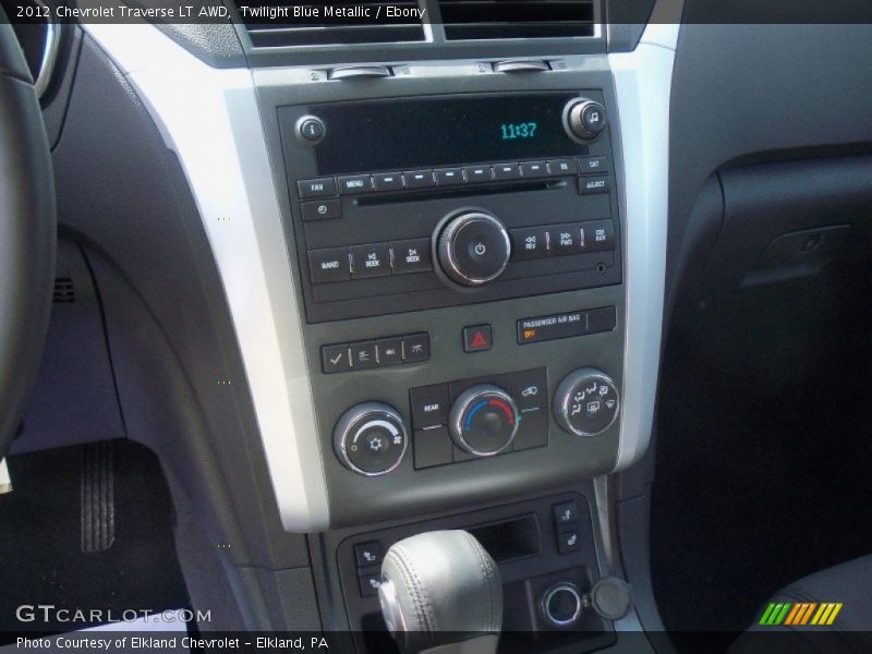Twilight Blue Metallic / Ebony 2012 Chevrolet Traverse LT AWD