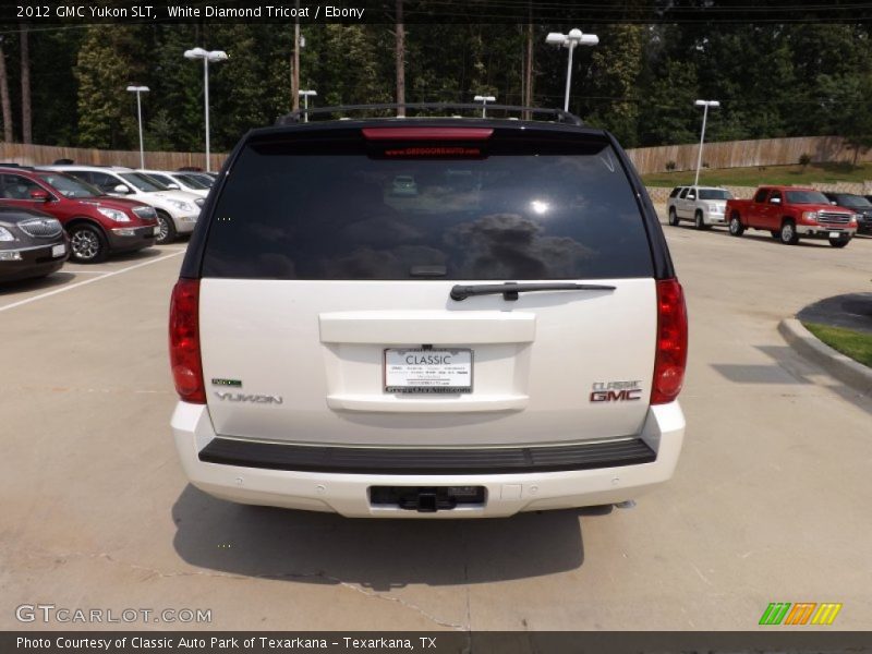 White Diamond Tricoat / Ebony 2012 GMC Yukon SLT