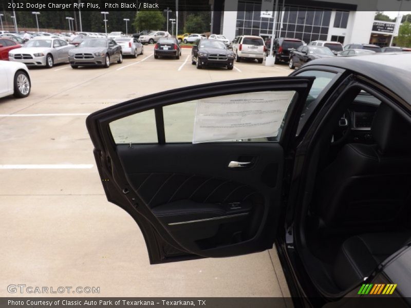 Pitch Black / Black 2012 Dodge Charger R/T Plus