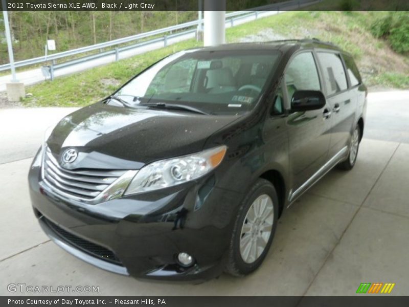 Black / Light Gray 2012 Toyota Sienna XLE AWD