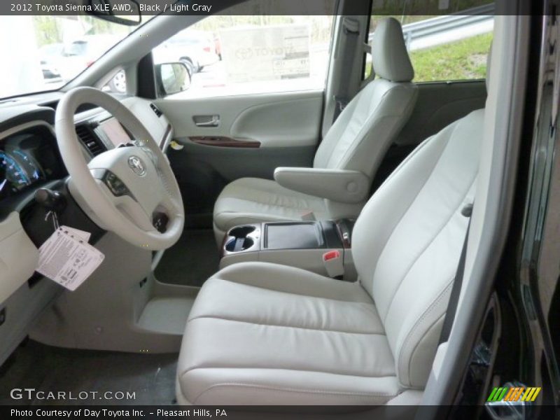 Black / Light Gray 2012 Toyota Sienna XLE AWD