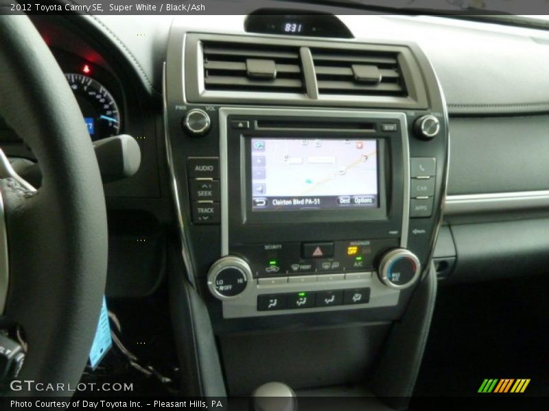 Super White / Black/Ash 2012 Toyota Camry SE