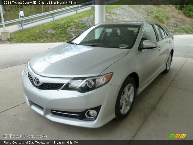 Classic Silver Metallic / Black 2012 Toyota Camry SE