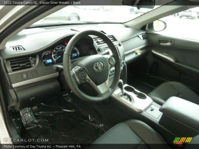 Classic Silver Metallic / Black 2012 Toyota Camry SE