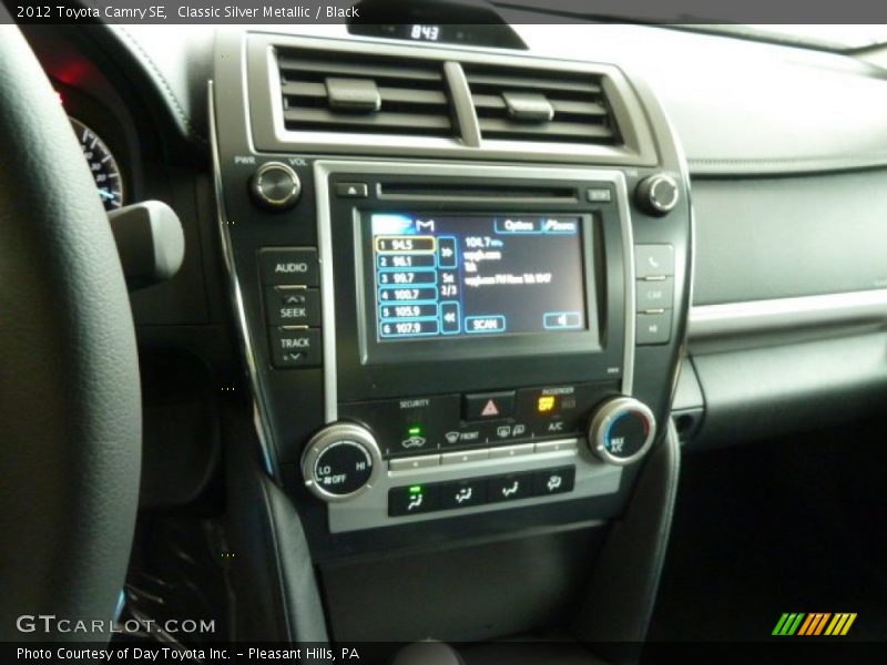Classic Silver Metallic / Black 2012 Toyota Camry SE