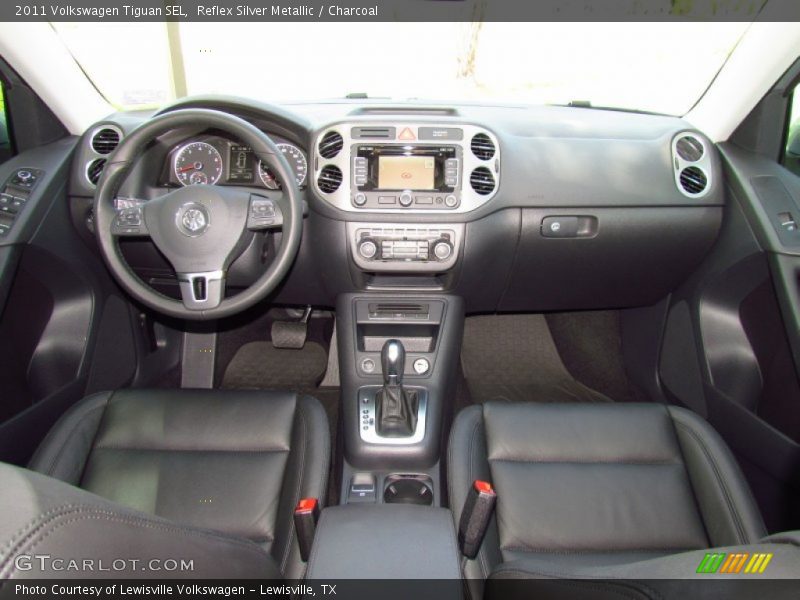 Reflex Silver Metallic / Charcoal 2011 Volkswagen Tiguan SEL