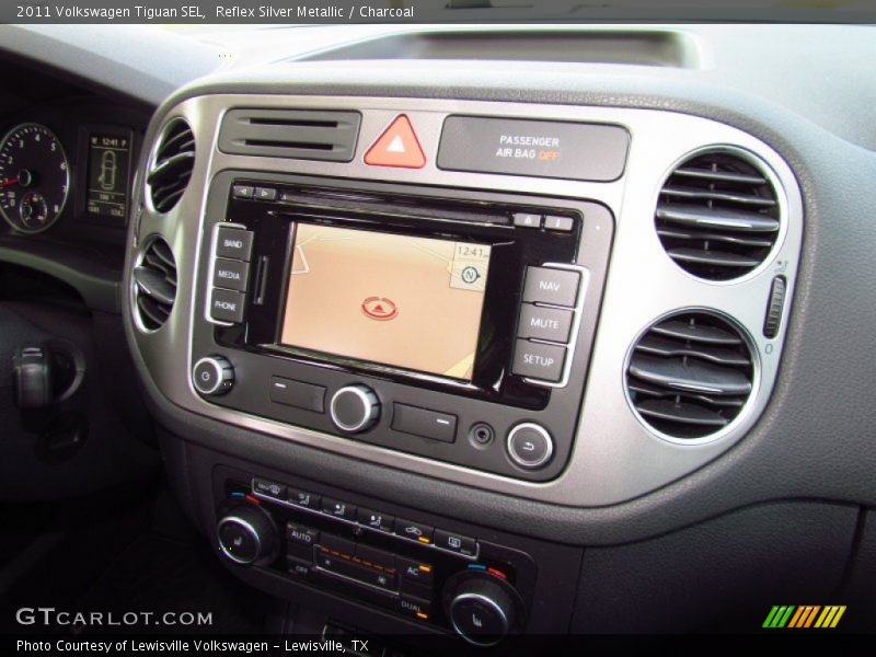 Reflex Silver Metallic / Charcoal 2011 Volkswagen Tiguan SEL