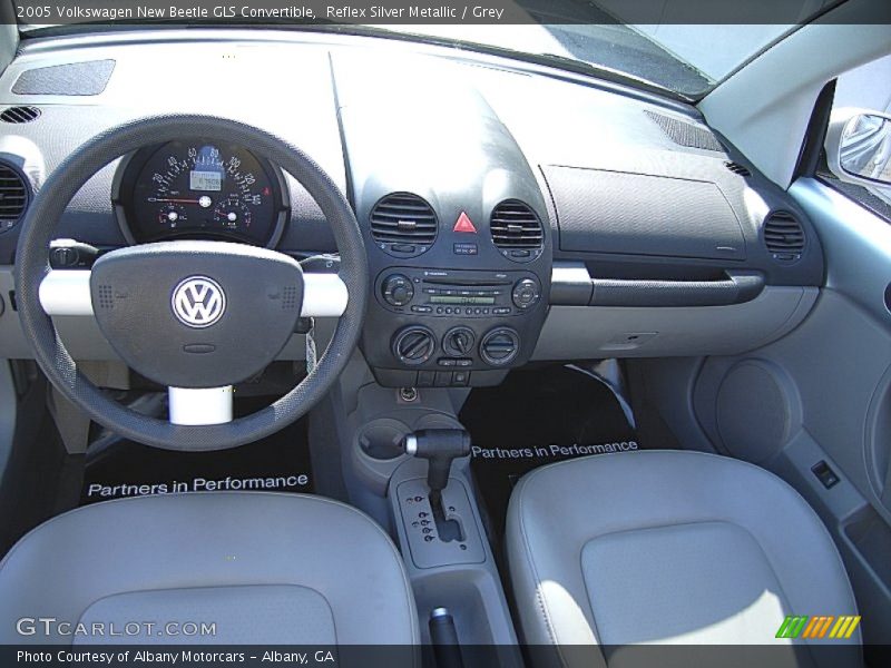 Reflex Silver Metallic / Grey 2005 Volkswagen New Beetle GLS Convertible