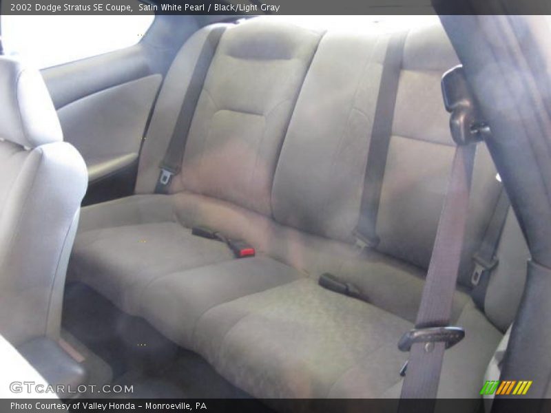 Satin White Pearl / Black/Light Gray 2002 Dodge Stratus SE Coupe