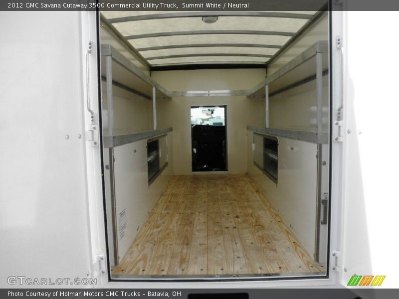  2012 Savana Cutaway 3500 Commercial Utility Truck Trunk