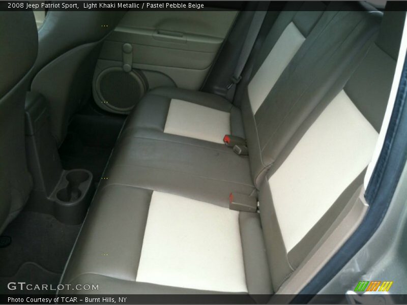 Light Khaki Metallic / Pastel Pebble Beige 2008 Jeep Patriot Sport