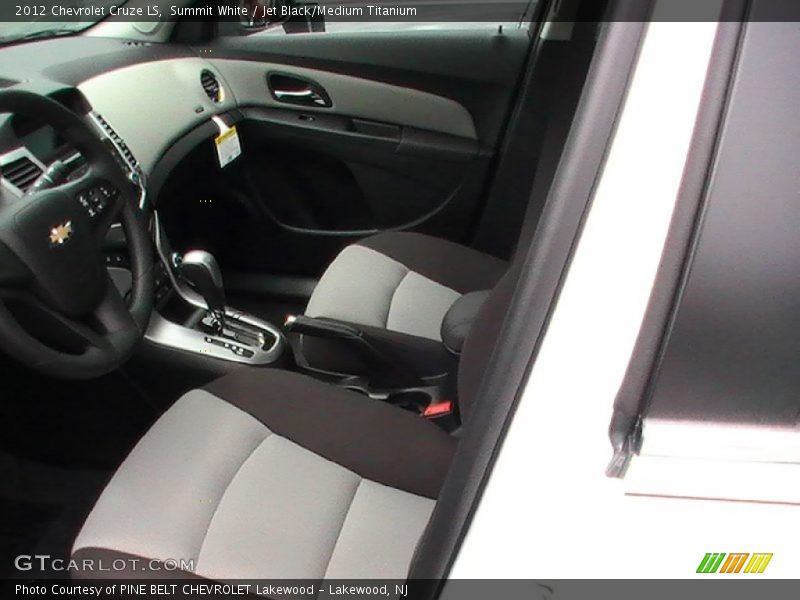 Summit White / Jet Black/Medium Titanium 2012 Chevrolet Cruze LS