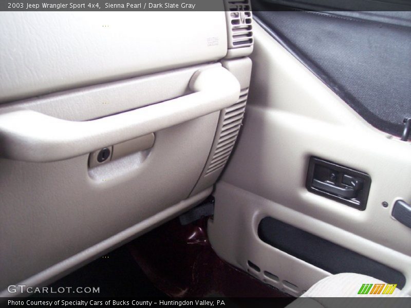 Sienna Pearl / Dark Slate Gray 2003 Jeep Wrangler Sport 4x4