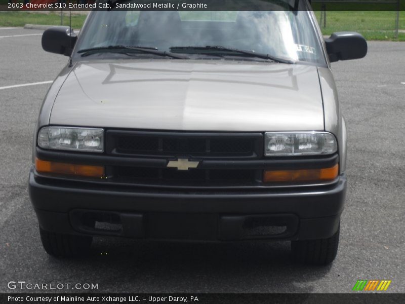 Sandalwood Metallic / Graphite 2003 Chevrolet S10 Extended Cab