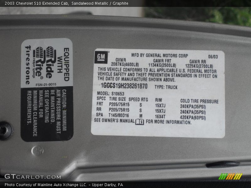 Sandalwood Metallic / Graphite 2003 Chevrolet S10 Extended Cab