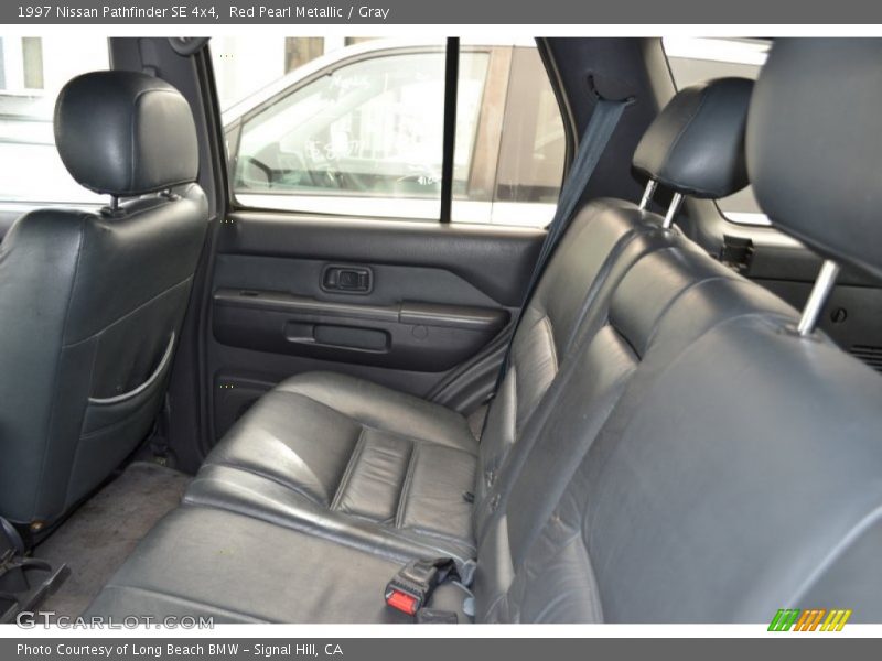 Red Pearl Metallic / Gray 1997 Nissan Pathfinder SE 4x4