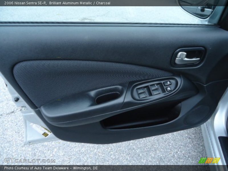 Brilliant Aluminum Metallic / Charcoal 2006 Nissan Sentra SE-R