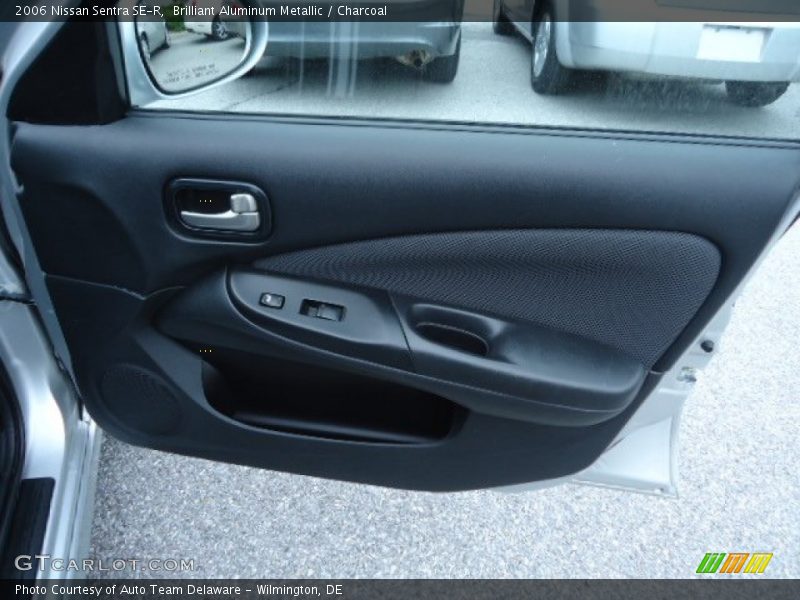 Brilliant Aluminum Metallic / Charcoal 2006 Nissan Sentra SE-R