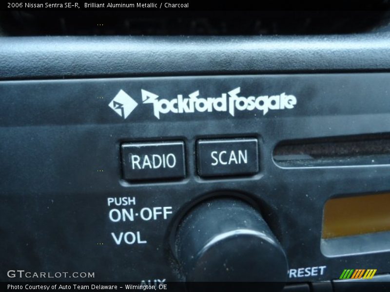 Brilliant Aluminum Metallic / Charcoal 2006 Nissan Sentra SE-R
