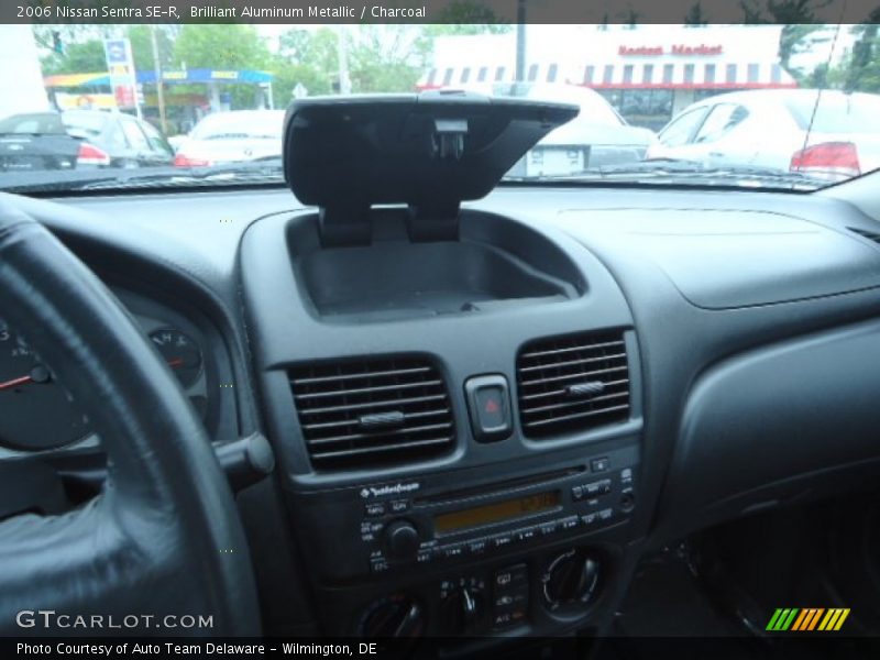 Brilliant Aluminum Metallic / Charcoal 2006 Nissan Sentra SE-R