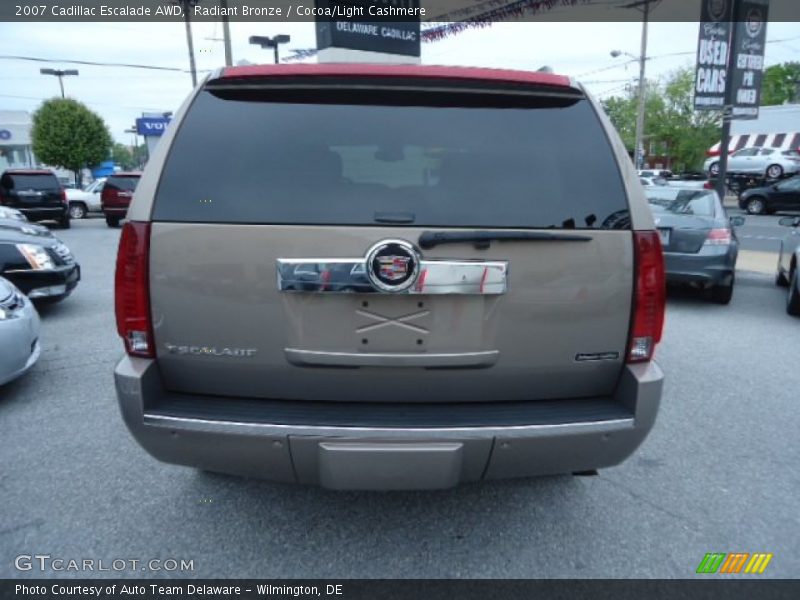 Radiant Bronze / Cocoa/Light Cashmere 2007 Cadillac Escalade AWD