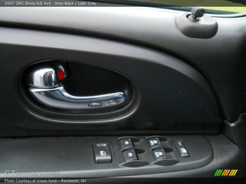 Onyx Black / Light Gray 2007 GMC Envoy SLE 4x4