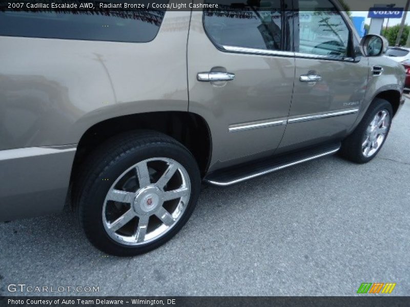Radiant Bronze / Cocoa/Light Cashmere 2007 Cadillac Escalade AWD