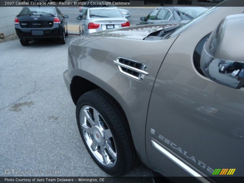 Radiant Bronze / Cocoa/Light Cashmere 2007 Cadillac Escalade AWD