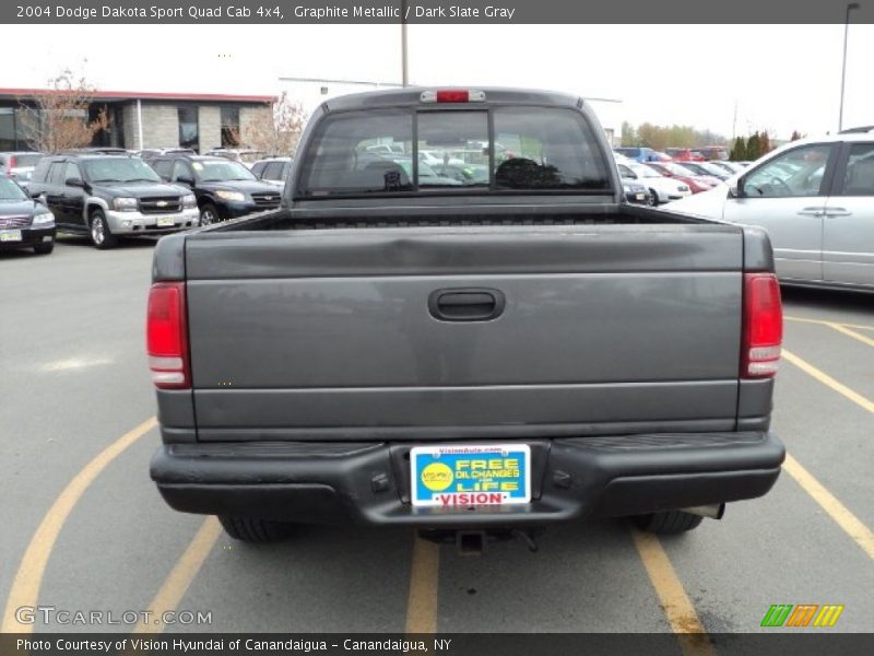 Graphite Metallic / Dark Slate Gray 2004 Dodge Dakota Sport Quad Cab 4x4