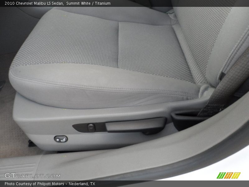 Summit White / Titanium 2010 Chevrolet Malibu LS Sedan