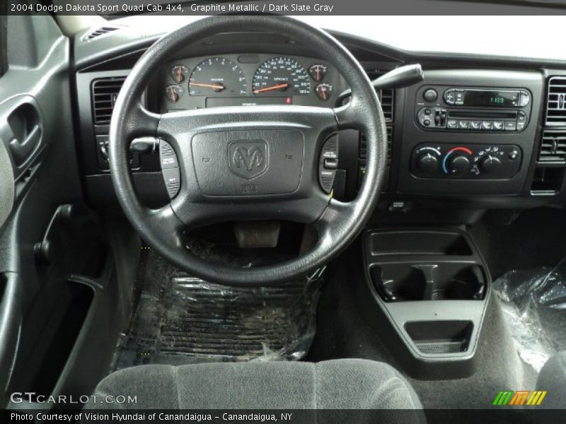 Graphite Metallic / Dark Slate Gray 2004 Dodge Dakota Sport Quad Cab 4x4