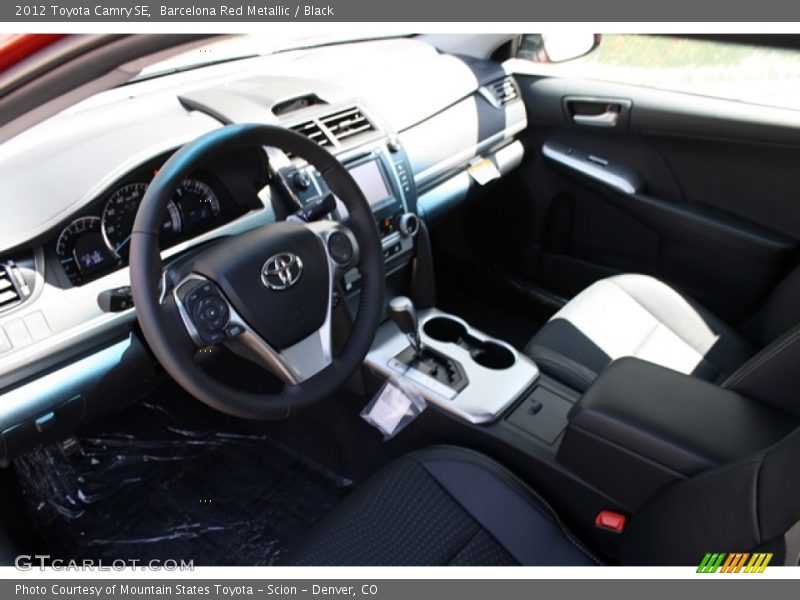 Barcelona Red Metallic / Black 2012 Toyota Camry SE
