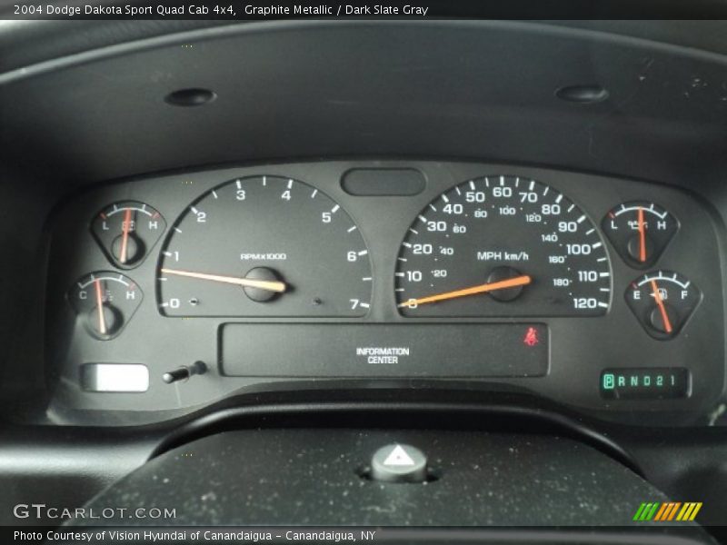 Graphite Metallic / Dark Slate Gray 2004 Dodge Dakota Sport Quad Cab 4x4