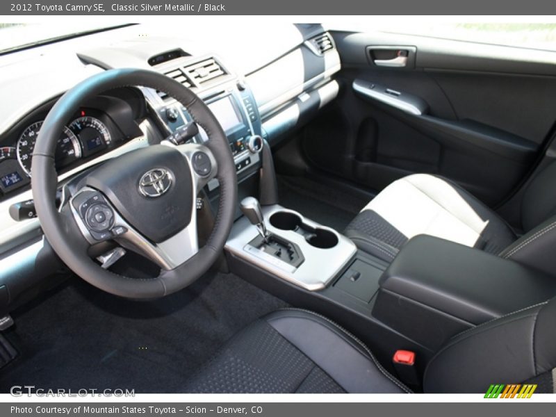 Classic Silver Metallic / Black 2012 Toyota Camry SE