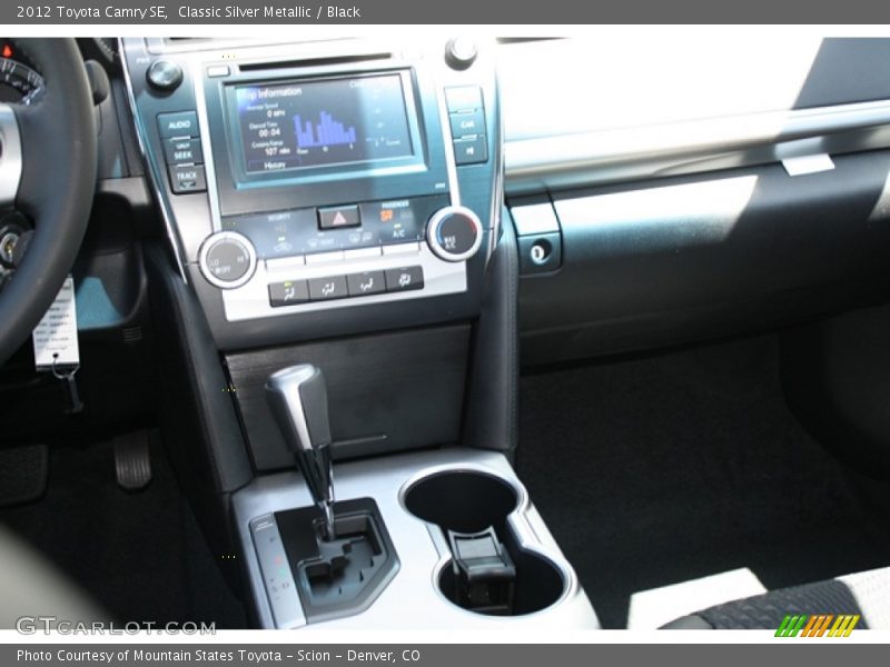 Classic Silver Metallic / Black 2012 Toyota Camry SE
