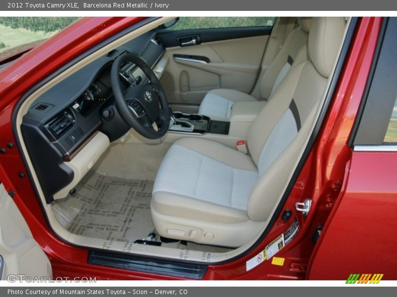 Barcelona Red Metallic / Ivory 2012 Toyota Camry XLE