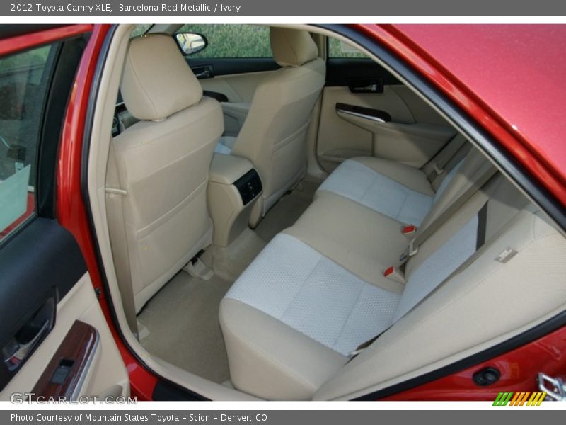 Barcelona Red Metallic / Ivory 2012 Toyota Camry XLE