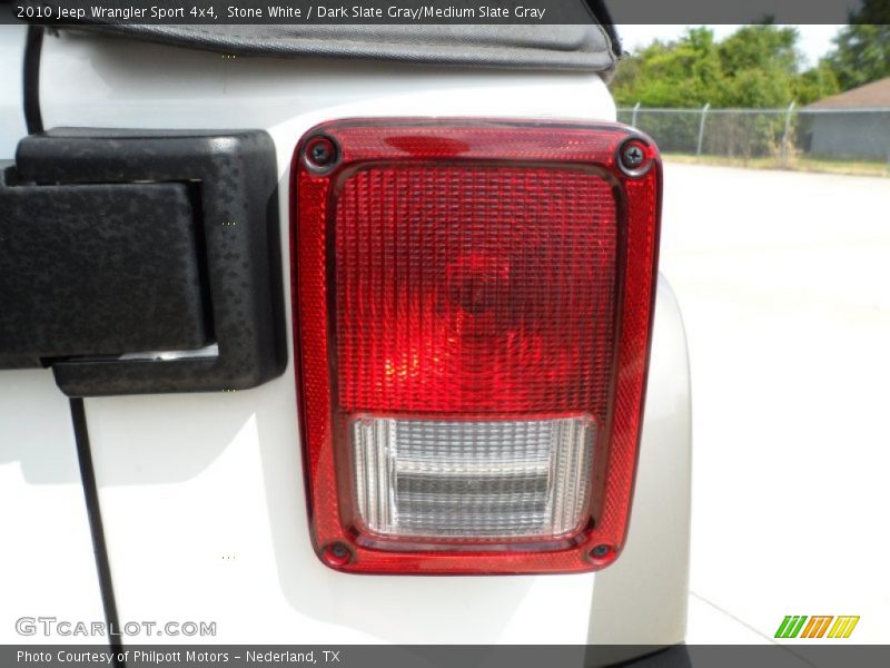 Stone White / Dark Slate Gray/Medium Slate Gray 2010 Jeep Wrangler Sport 4x4