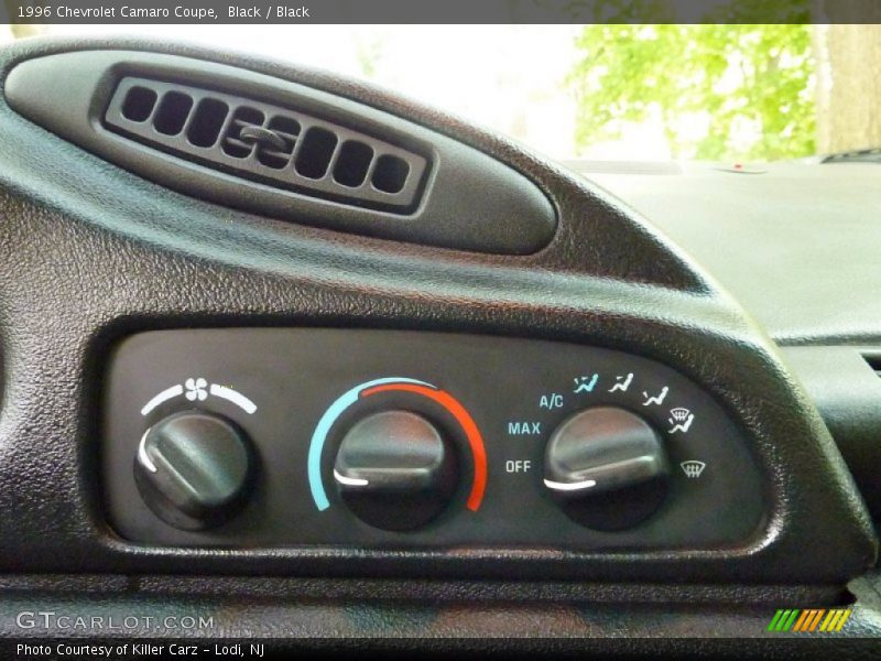 Controls of 1996 Camaro Coupe