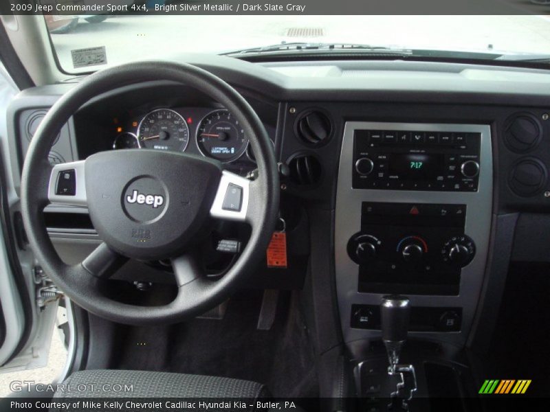 Bright Silver Metallic / Dark Slate Gray 2009 Jeep Commander Sport 4x4