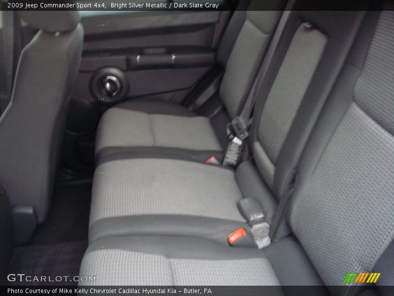 Bright Silver Metallic / Dark Slate Gray 2009 Jeep Commander Sport 4x4