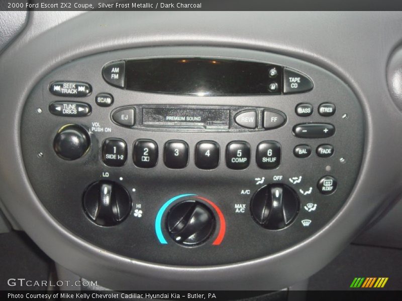 Controls of 2000 Escort ZX2 Coupe