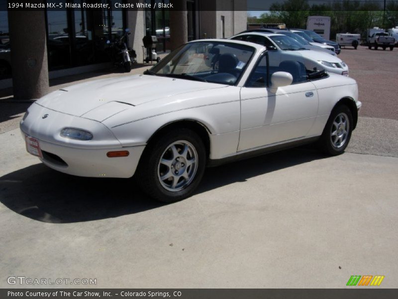 Chaste White / Black 1994 Mazda MX-5 Miata Roadster